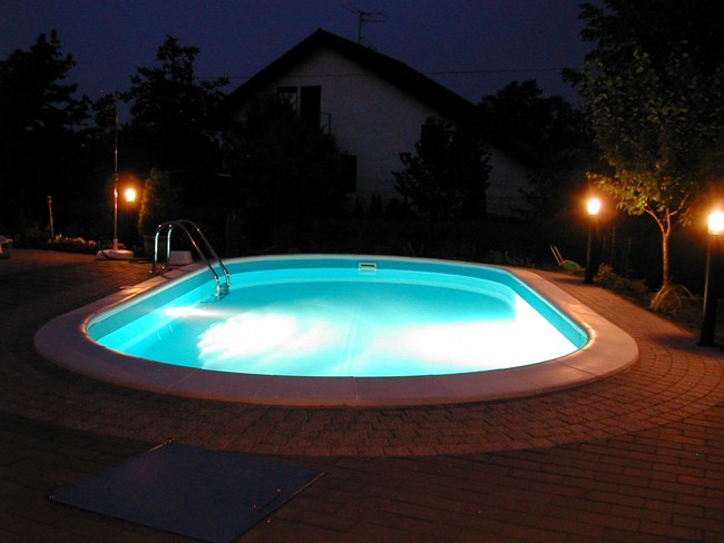 Iluminare piscine