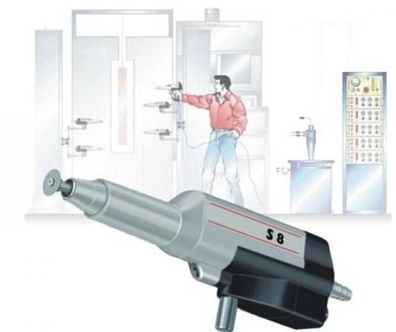 Echipament electrostatic pentru aplicarea voselei pulbere