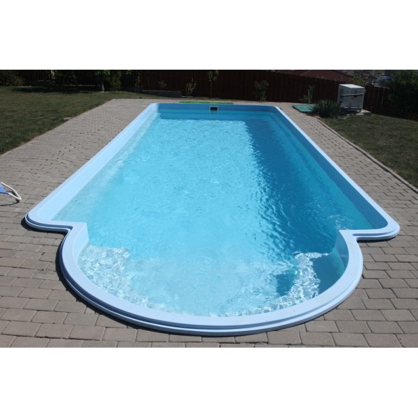 Piscine monobloc din fibra de sticla