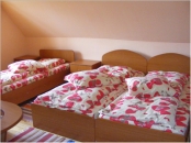 Cazare camera 5 locuri