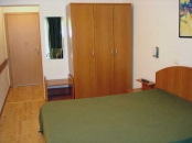 Camere 3 stele