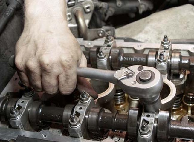 Importator piese schimb autoutilitare