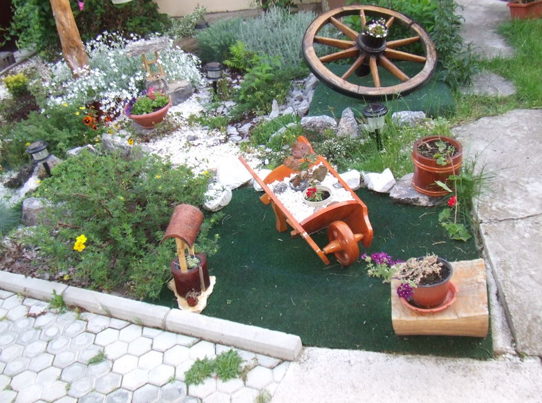 Elemente decorative lemn pentru gradina