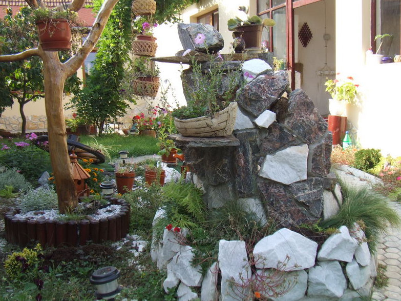 Elemente decorative lemn pentru gradina