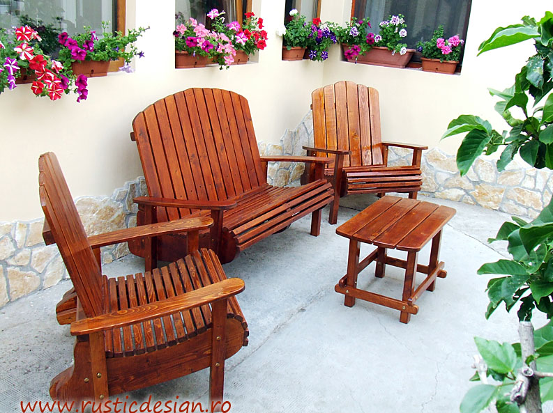 Mobilier modern lemn gradina