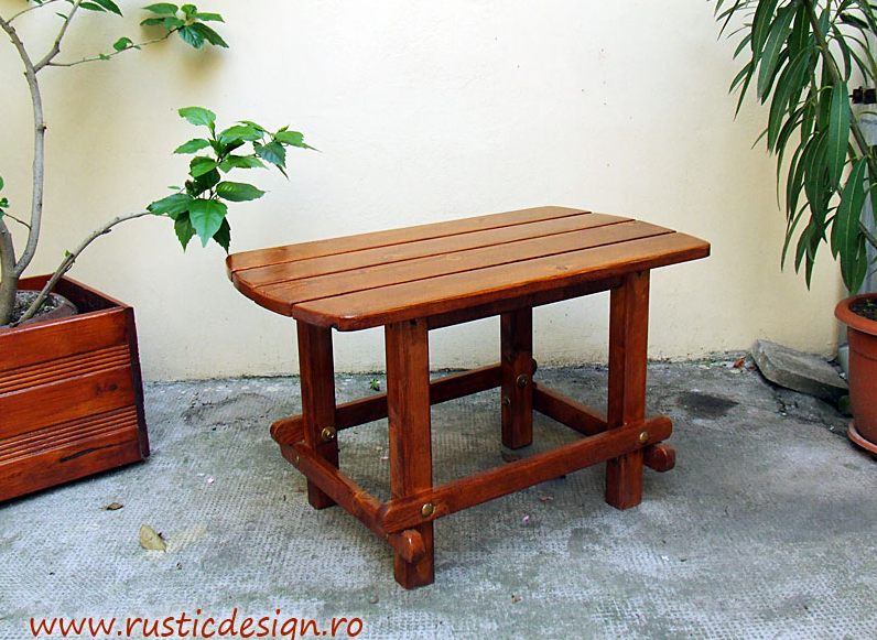 Mobilier modern lemn gradina