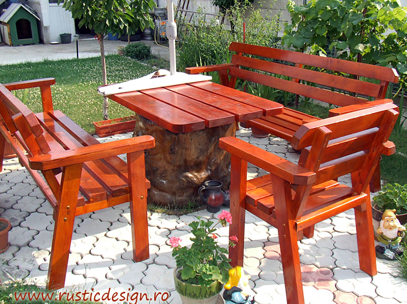 Mobilier modern lemn gradina