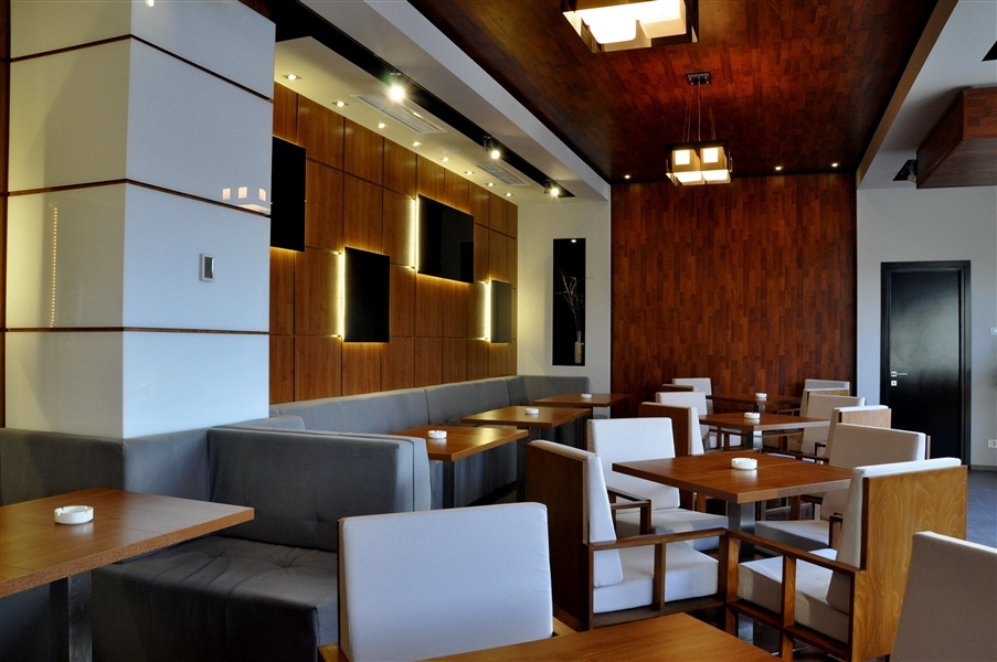 Mese lemn la comanda