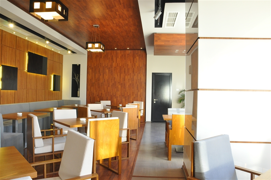 Mese lemn la comanda