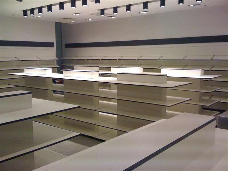 Mobilier comercial Craiova