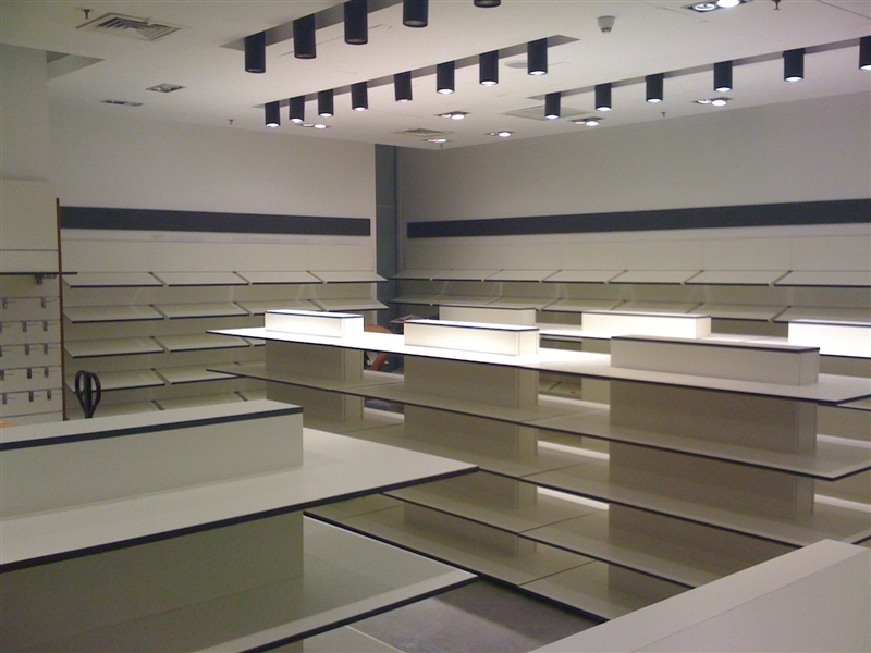 Mobilier comercial Craiova