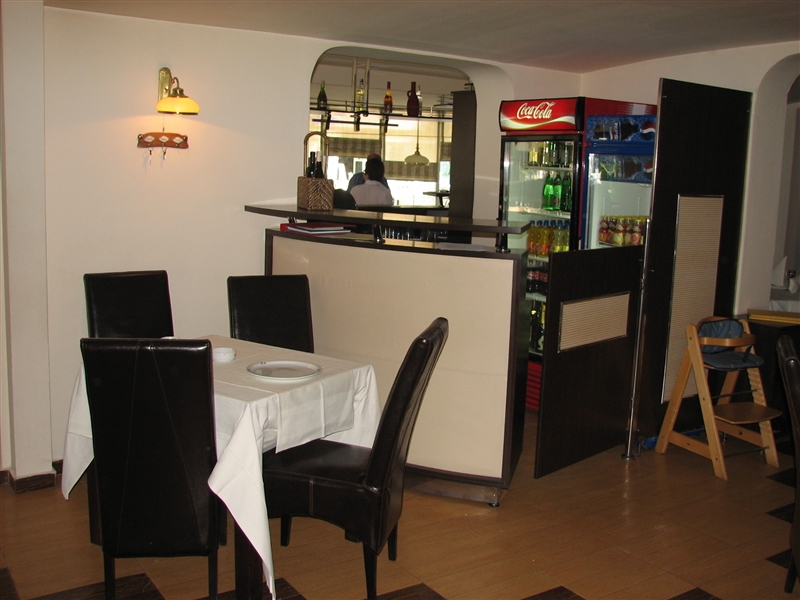 Piese mobilier restaurant