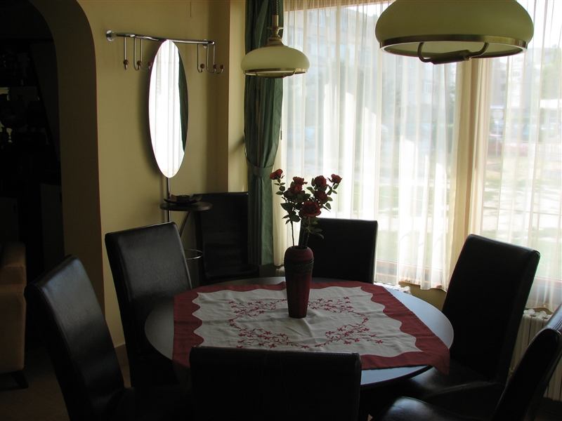 Piese mobilier restaurant