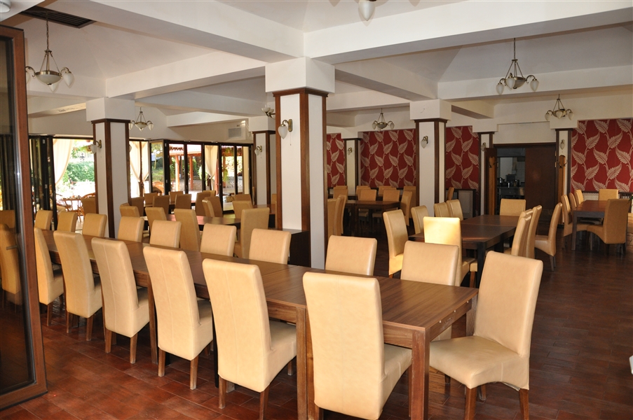 Piese mobilier restaurant