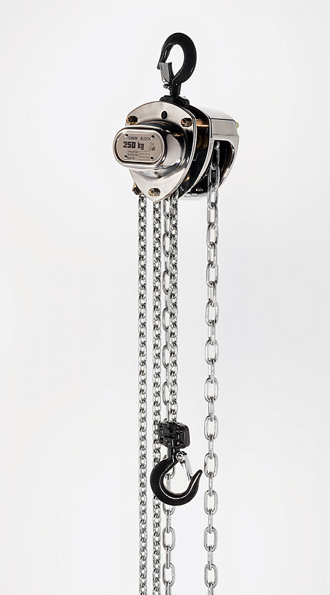 Dispozitiv ridicare cu lant