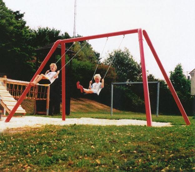 Locuri de joaca pentru spatii publice