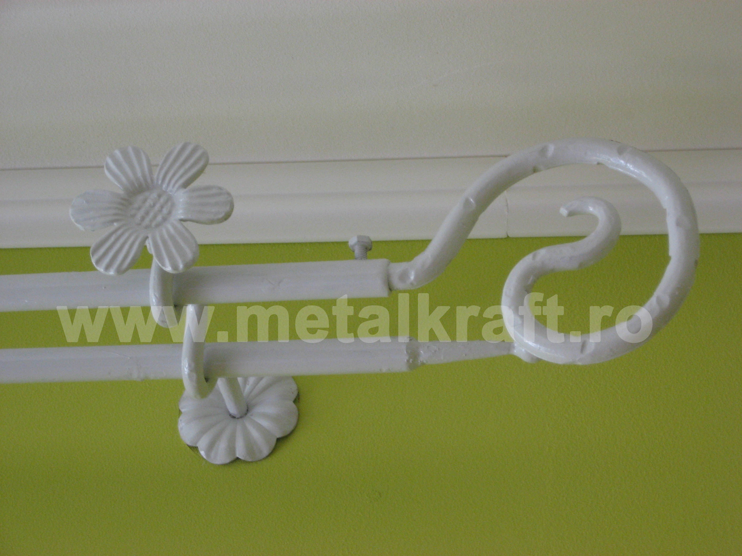 Mobilier fier forjat Craiova