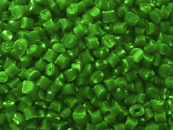 Materiale plastice compoundate reciclate