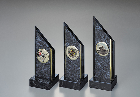 Trofee din lemn