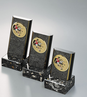 Trofee din lemn
