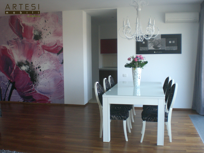 Mobila dining la comanda