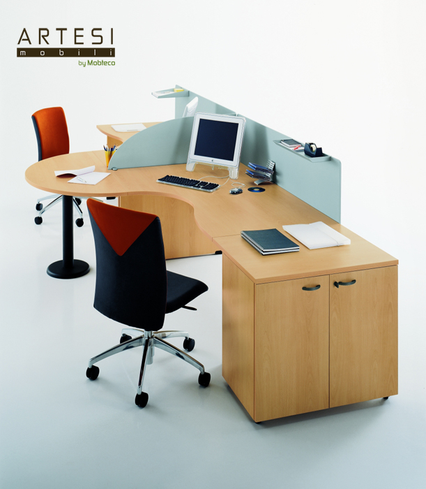 Mobilier birou operational la comanda