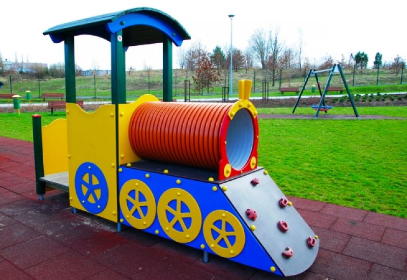 Locomotive spatii de joaca