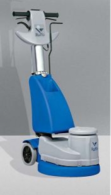 Echipamente profesionale spalat pardoseli