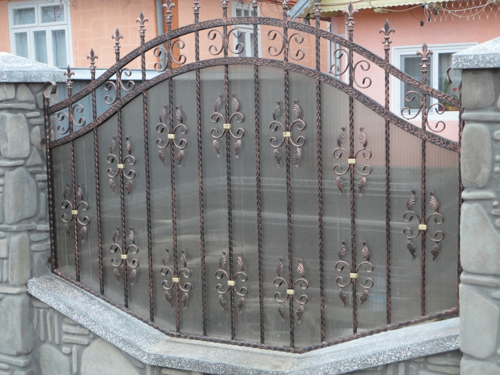 Gard fier forjat Bacau