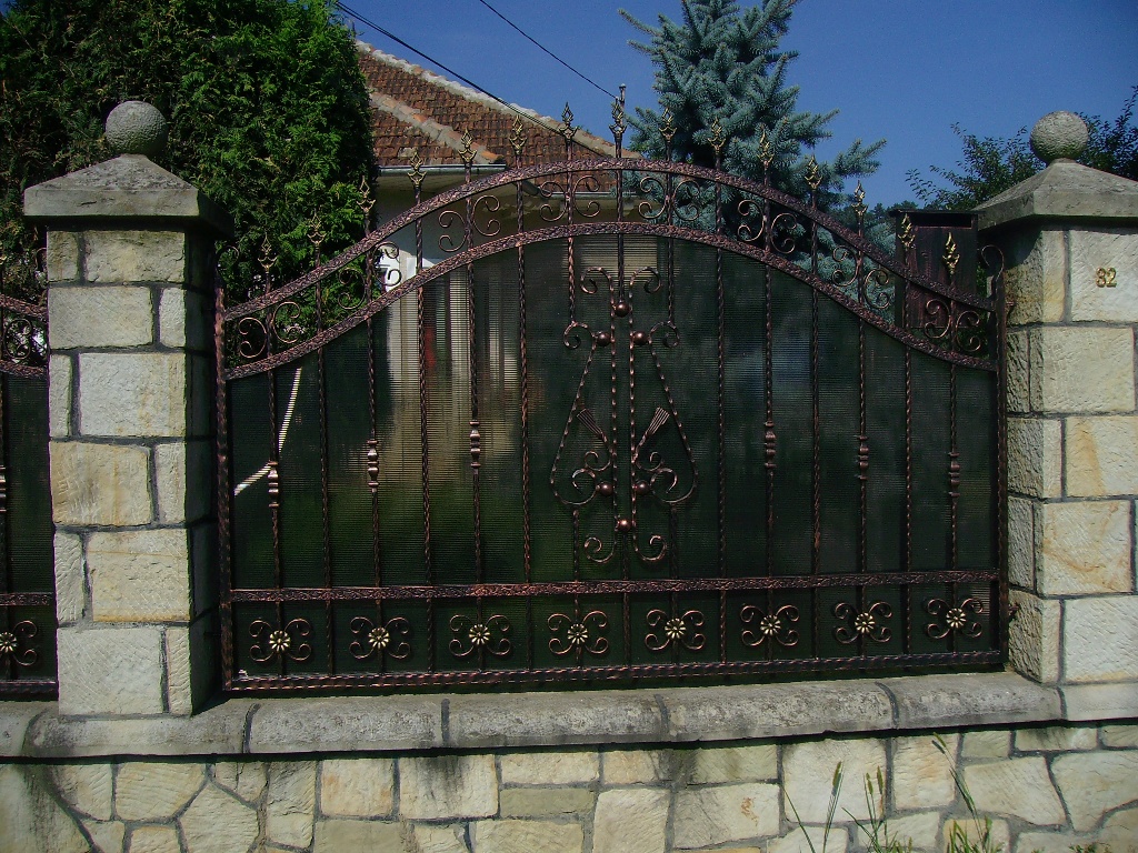 Gard fier forjat Bacau