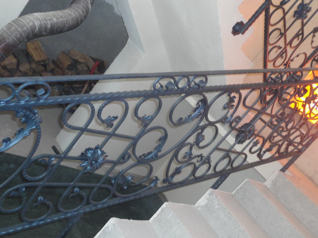 Scari metalice Bacau